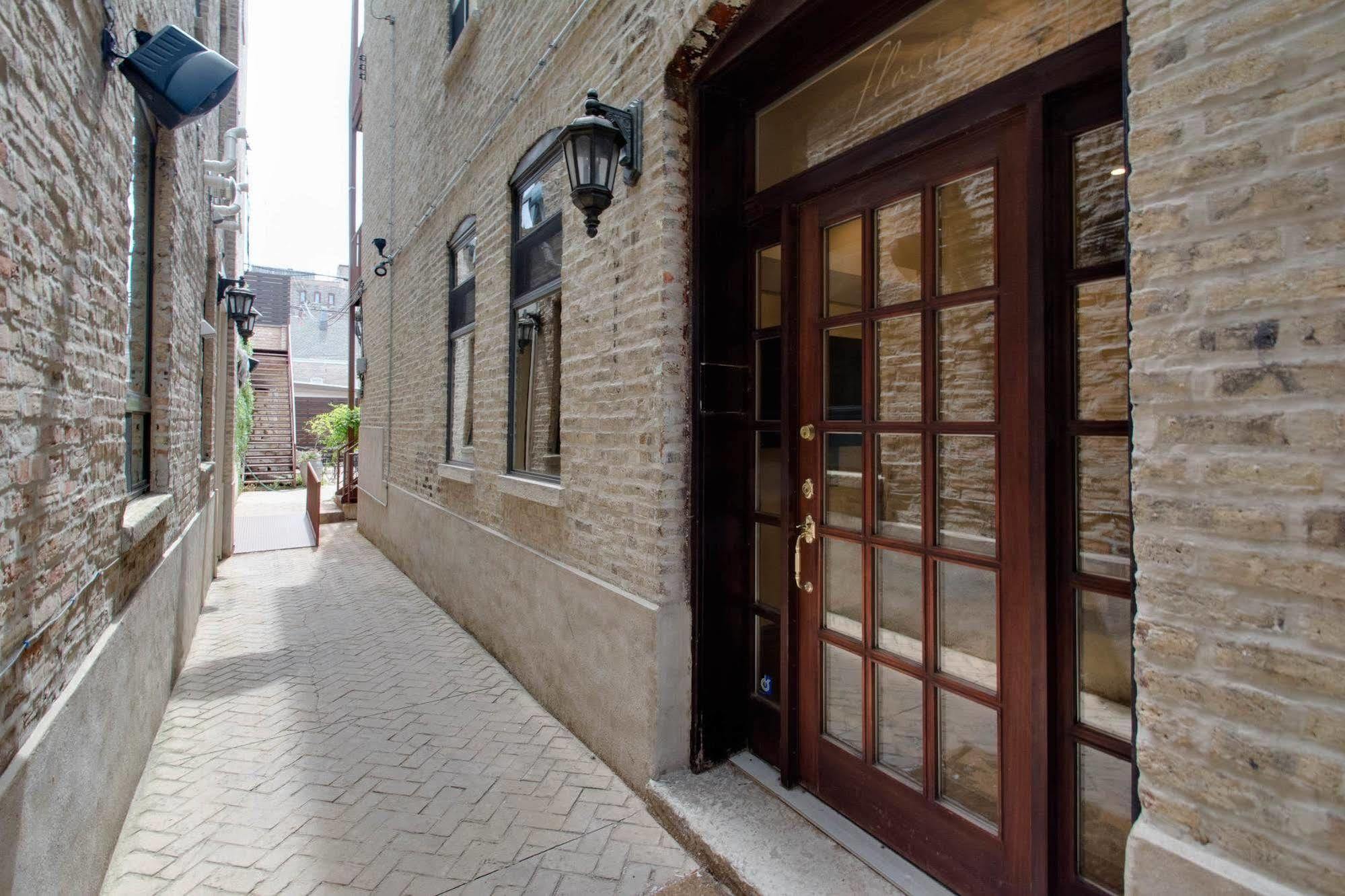 Ruby Room (Adults Only) Chicago Ngoại thất bức ảnh