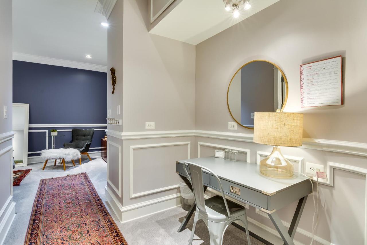 Ruby Room (Adults Only) Chicago Ngoại thất bức ảnh