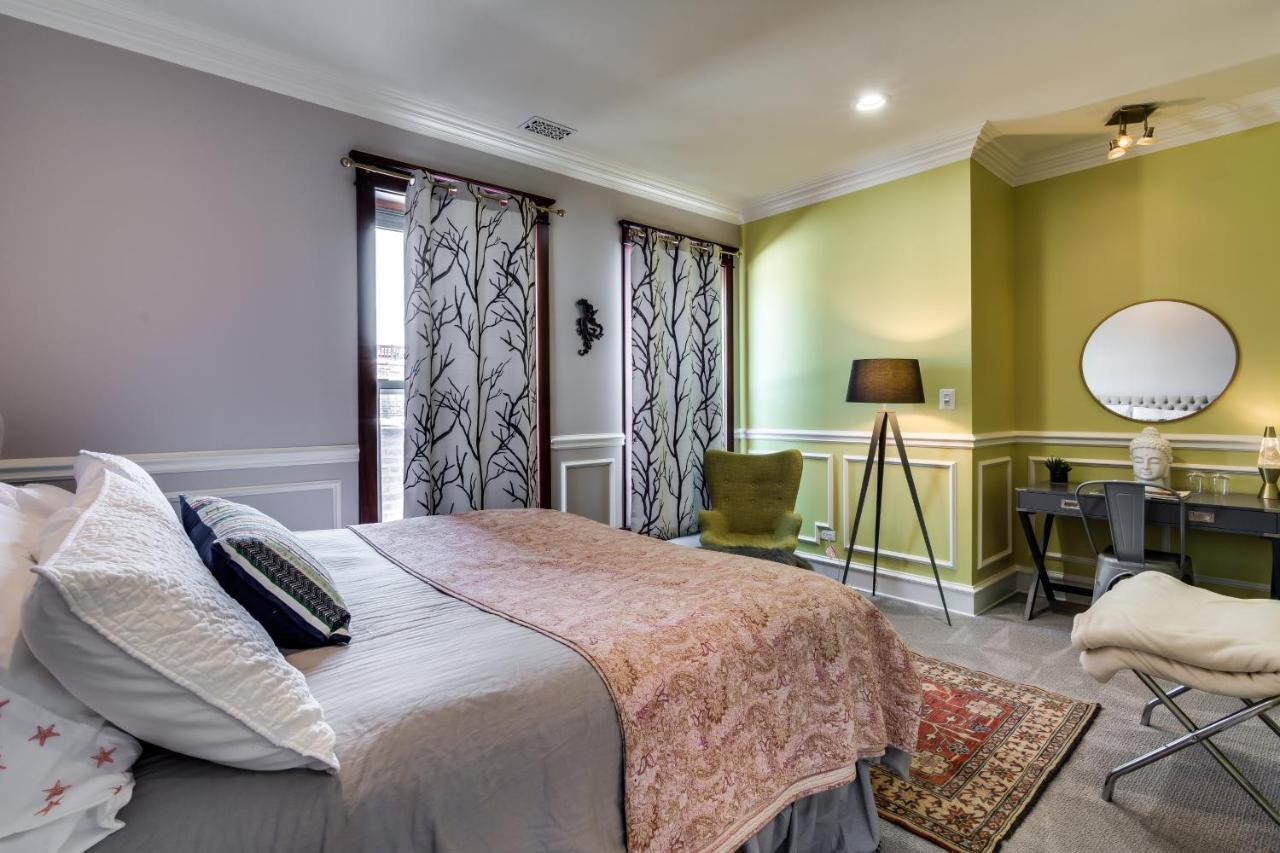 Ruby Room (Adults Only) Chicago Ngoại thất bức ảnh