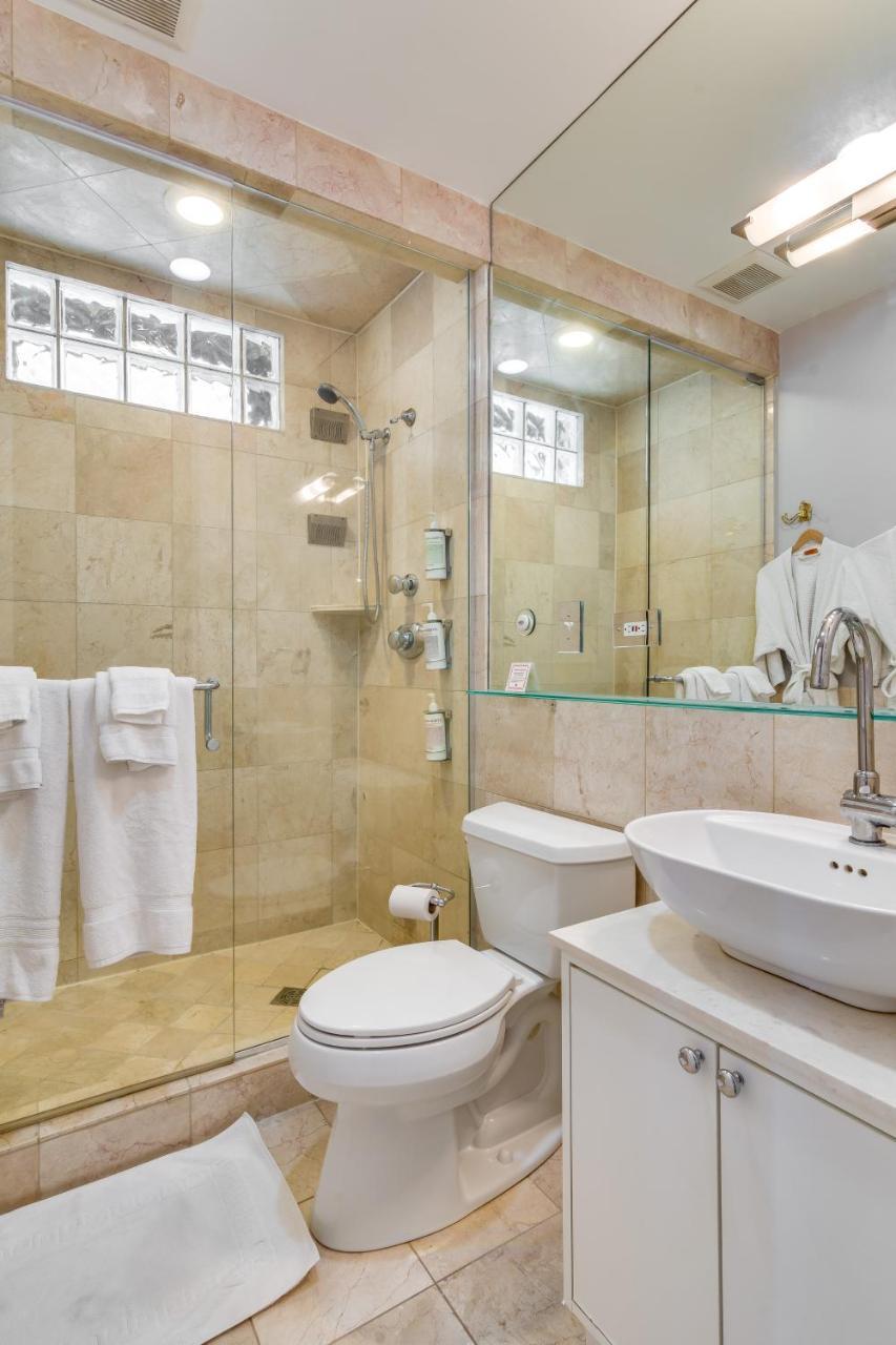 Ruby Room (Adults Only) Chicago Ngoại thất bức ảnh